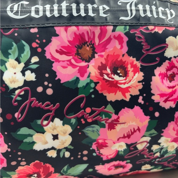 Juicy Couture Black and Pink Floral Travel Bag large duffle - Picture 3 of 12